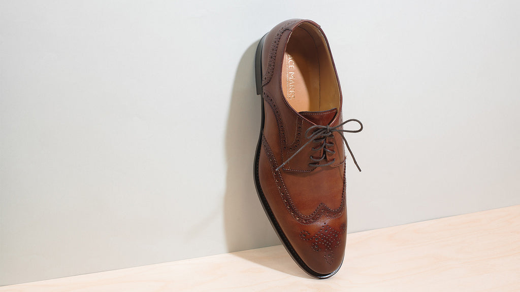 Ace sales marks wingtips